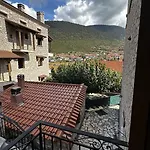 Apartament πέτρινο *