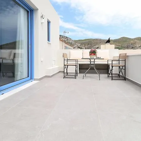 Holiday home κοράλι, παραλία λίμνης Limni (Evia)