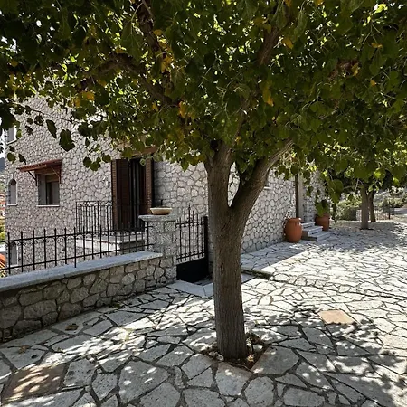 πέτρινο Apartment